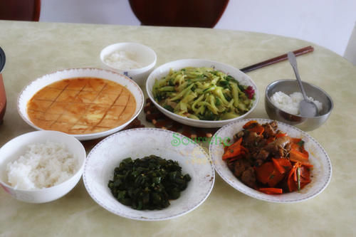 儿子放暑假了,晚餐三道家常菜,婆婆太抠门了,明天接走孙子