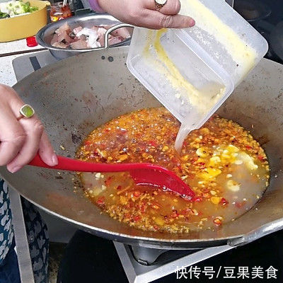 饮食禁忌|这道大厨麻辣鱼太销魂，同事吃过都找我要菜谱