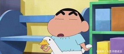 蜡笔小新和大头儿子家境比拼谁更有钱前者小康,后者顶级富豪!