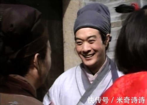 红楼梦&林黛玉师承贾雨村,为何整本《红楼梦》中,她从未提过这位老师?