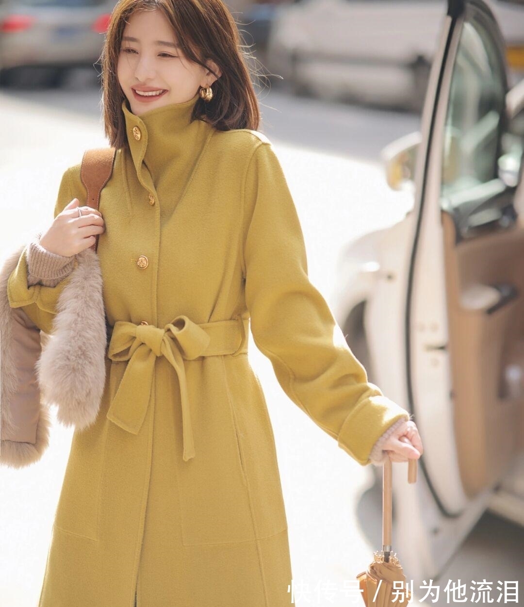 大衣 真正洋气的女人,冬天都爱穿这几款“大衣”,简约利落又百搭