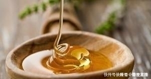 维他命女性不想老太快，推荐4种食物，滋润皮肤、防止皱纹、美容养颜