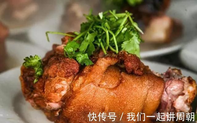 买猪肘时，注意前肘和后肘，口感差别大，方法教给你，可别买错了