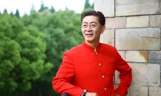  学习猴戏|中国唯一拥有两张身份证的人，一张家喻户晓，一张鲜有人知