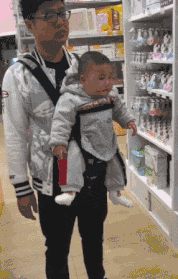 |搞笑GIF趣图:看漂亮小姐姐在线给大家跳舞,大家都很支持