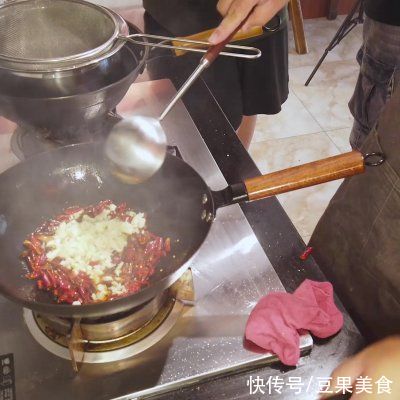 腐乳酱|油泼羊肉，老冯自己常吃的一道过瘾美食