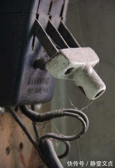 电器|朋友新家分线盒多,想省空气开关,幸好被我劝住了!