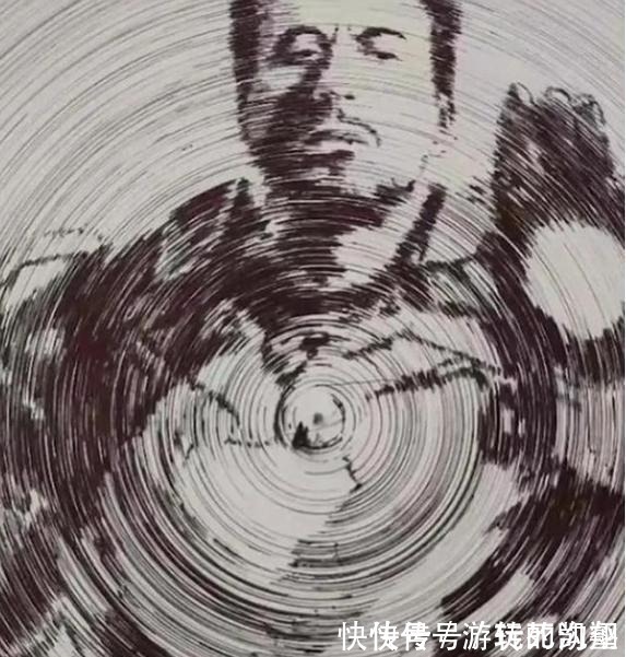 人像$美术生上课走神,开始用“圆规”画圈,最后画出完美人像惊艳全班