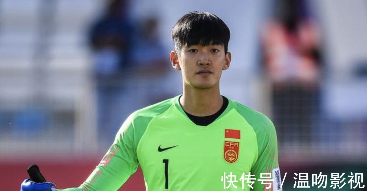 武磊|国足对战澳大利亚首发预测！五后卫镇守防线，艾克森武磊组双箭头