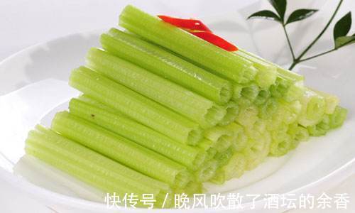 血管|芹菜和此物一起吃，每天一杯，血管通了，毒素没了，色斑也淡了