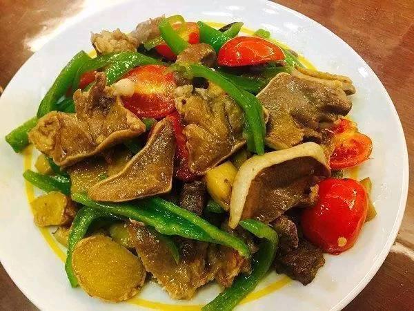 老妈最拿手的几道家常小炒菜，简单美味又营养，学着来两道吧