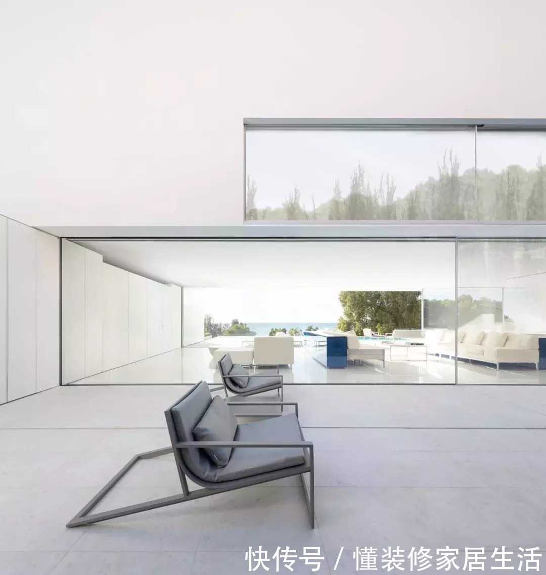 私密性|美爆了，极简主义别墅，真走心