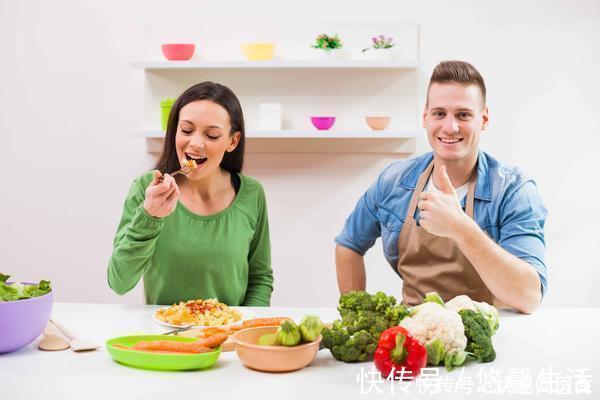 寿命|四个长寿秘诀，“少吃肥肉多走路”没上榜，排首位的让人意外