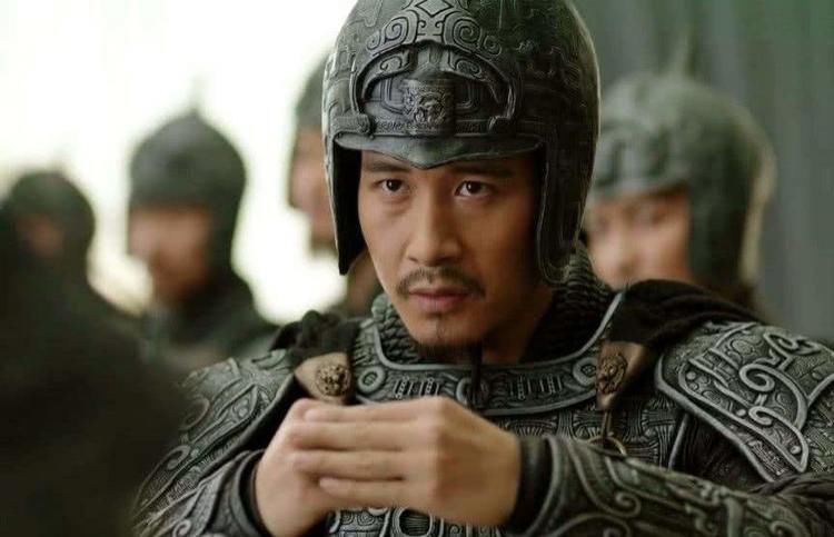 回合败|三国张颌和“五虎上将”里的四位单挑过，后期成了无敌的存在？