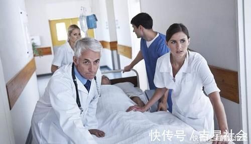 症状|吃海鲜时,出现“症状”,八成是过敏,别不当回事!