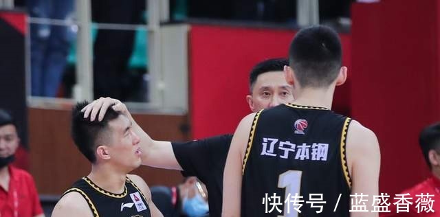 cbCBA重磅罚单后,辽宁男篮因祸得福,杨鸣会开心,杜锋会发愁!
