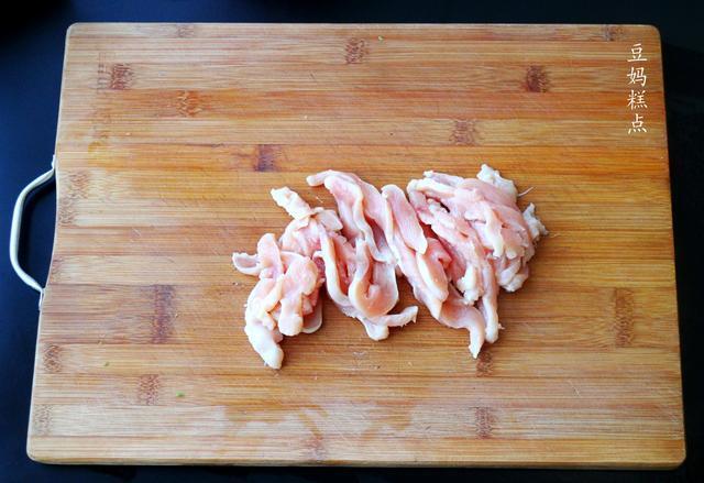 不用腌制,10分钟就做好的糖醋肉,冷了都好吃~