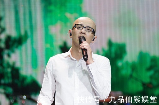 好声音唯一一个满分选手,荣登5次春晚的平安,为何沦落到卖车