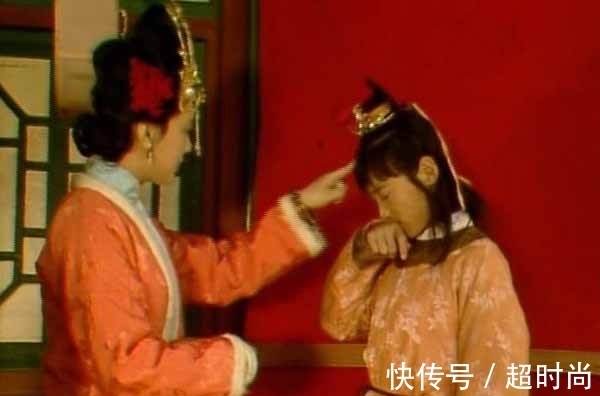 迎春&元春为什么不许贾环给她磕头,又为什么不给贾环端午节礼?
