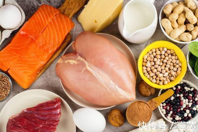 肌肉|韩国90后模特“逆天改命” 4年增肌12kg 瘦子增肌就该这么做!