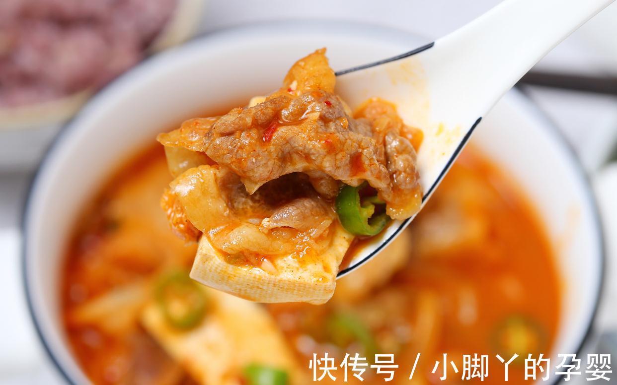 在家轻松get韩剧同款美食，鲜辣过瘾巨下饭，连汤汁都一滴也不剩