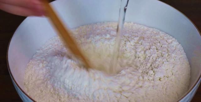 烧麦|糯米和面粉的结合太美味了如果你不做饭，就不需要烙饼很好吃，又软又粘