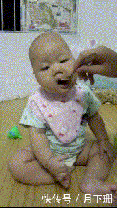  表情|笑死了，快看吃货宝宝吃饭时那笑死人的表情吧