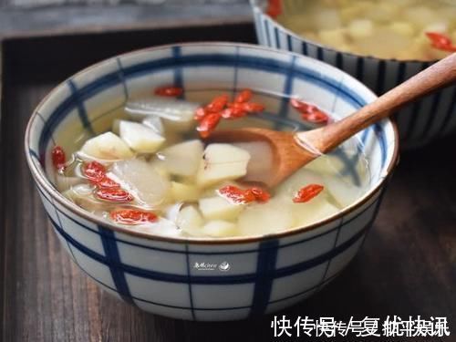 清热|用水果煮一锅汤,天然的甜味,简单快捷,清热润肺,春天上火要多喝