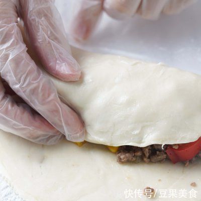 芝士牛肉馅饼更配哦|周末和美味的简易午餐 | 马苏里拉