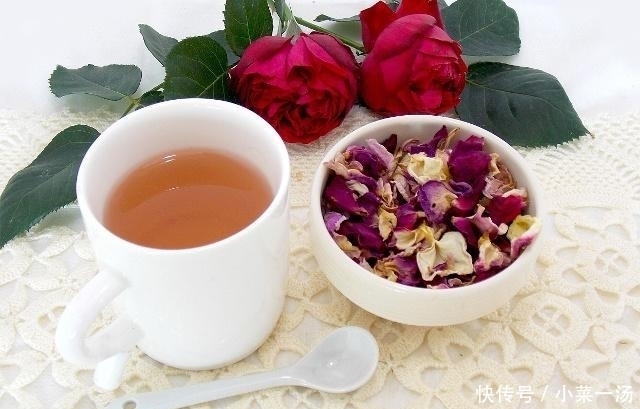 用蒲公英泡水喝时,若和3种食材搭配,养生效果或许会翻倍!