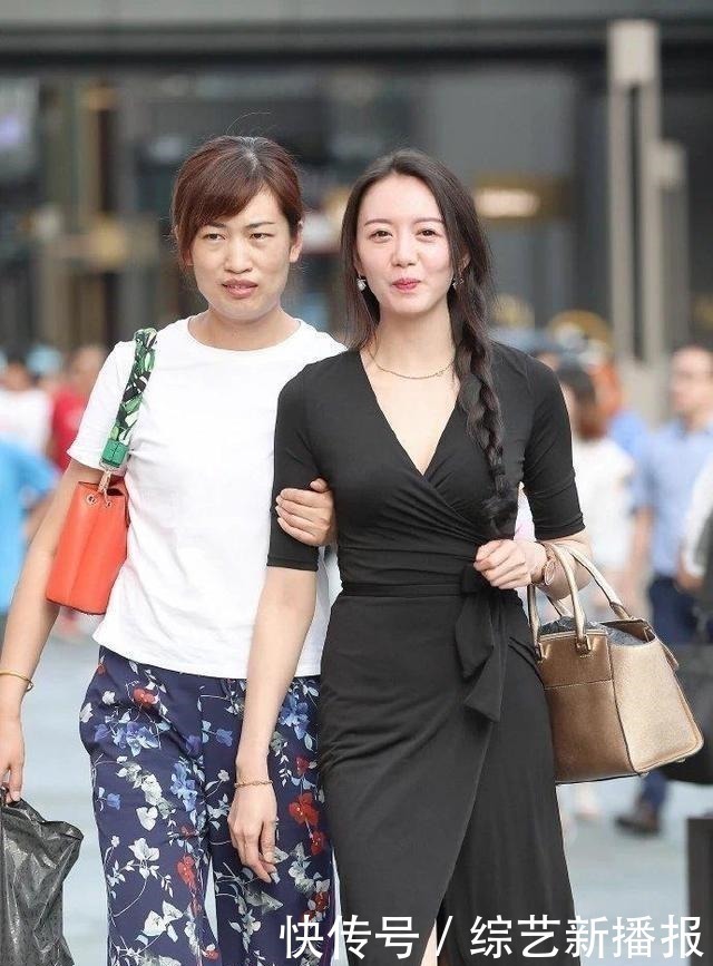 裙子|在服装穿搭方面,仍然喜欢修身长裙,轻盈好看还可以使气质优雅