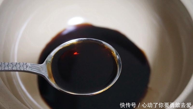 香到骨子里的卤豆腐卷,到底是怎么做的,看完我“傻”了