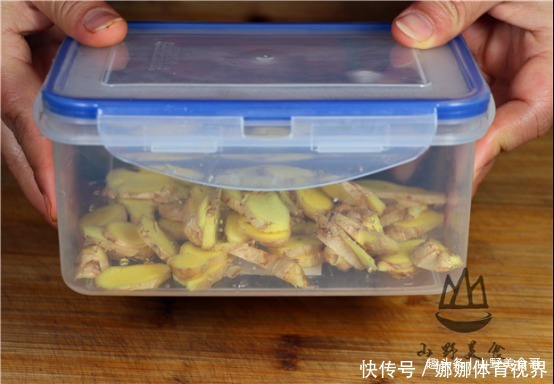 白酒|原来保存生姜这么简单，教你一招，不干不发芽，真是高手在民间！