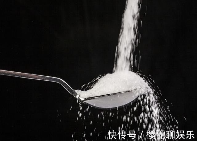 茵阳芝|106岁老太太，血管年龄仅50岁，诀窍不是喝水运动，而是这2件事