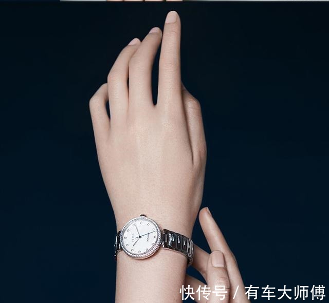 时尚表 如何选择女士手表看看这些时尚表!如何选择女士手表看看这些时尚表!