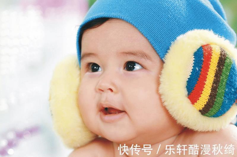 爸爸妈妈|宝宝和爸爸妈妈不是很亲近,怎么办父母可以多花些时间