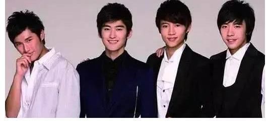 一檔綜藝差點(diǎn)毀了他,從黑料藝人到帶貨大咖,華麗轉(zhuǎn)身打臉多少人