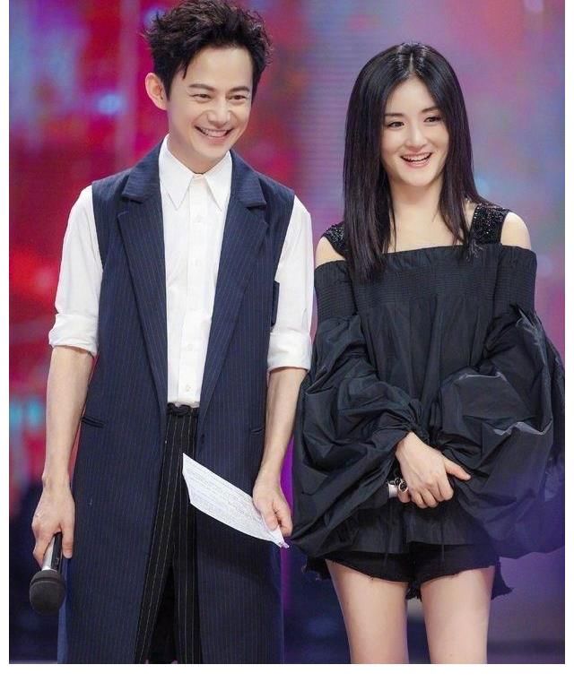 谢娜与何炅官宣！告别《快本》后并没有跳槽，新节目很快见面