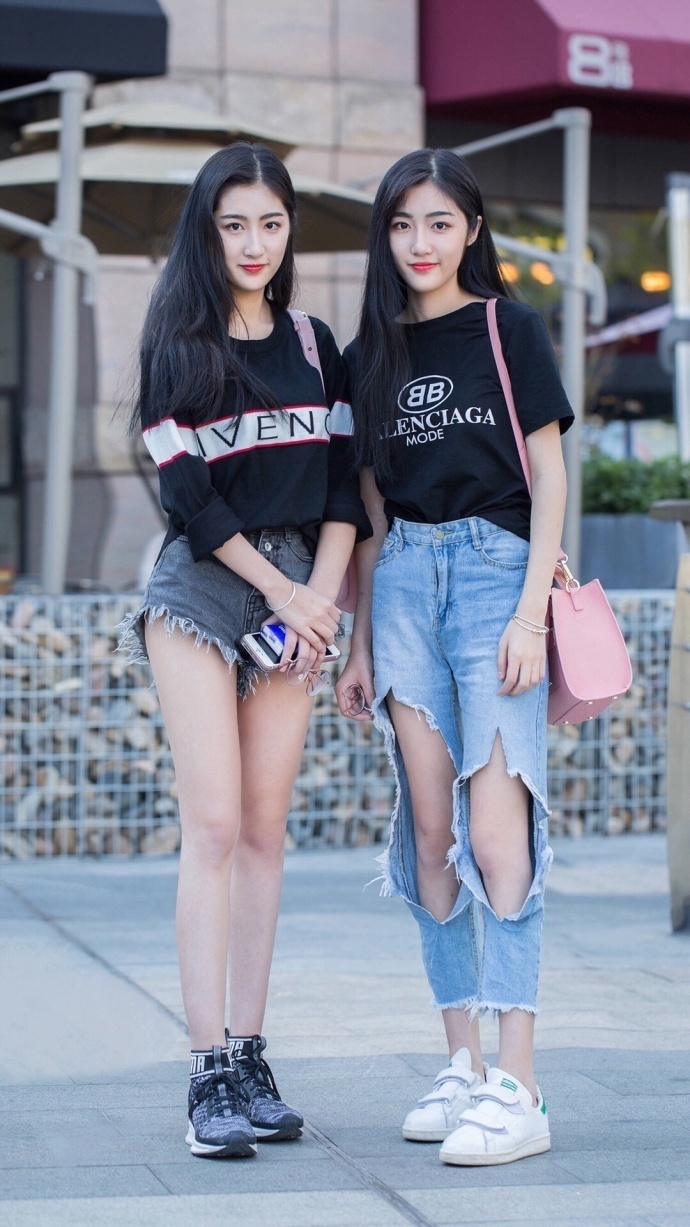 街拍高挑美女,全是身材超好颜值超高的小姐姐,每一位都特别迷人