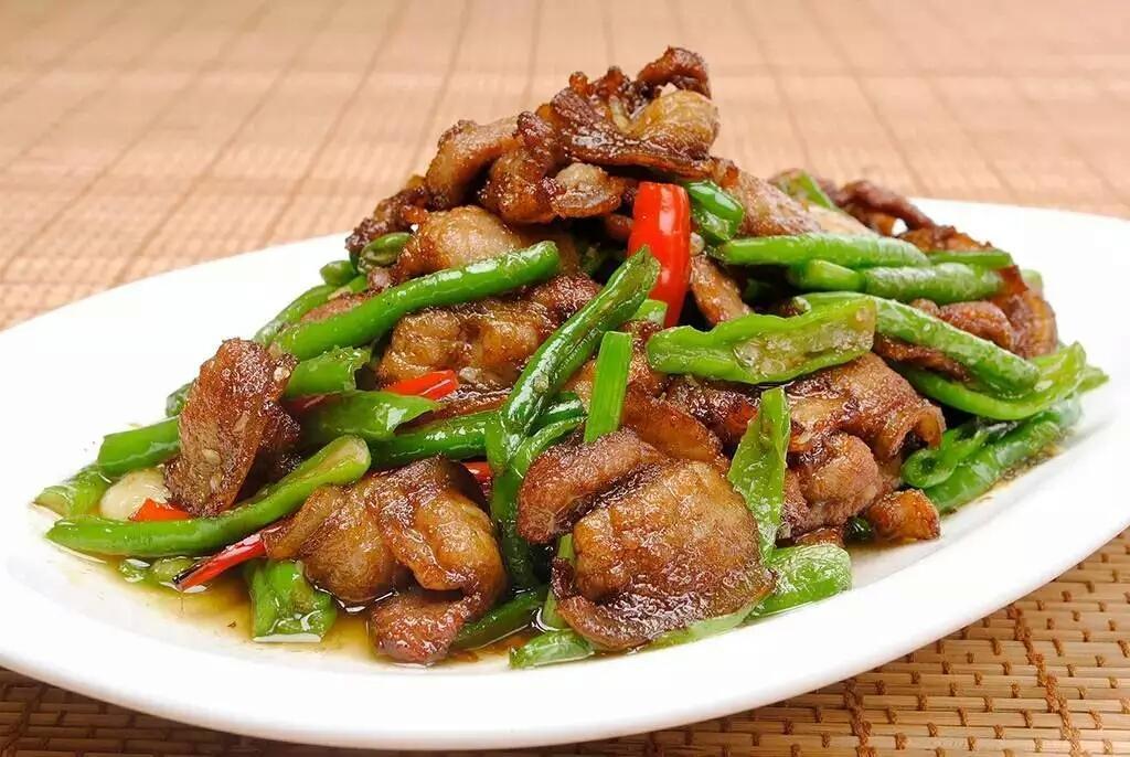 胃口不好教你解馋又下饭的剁椒五花肉,嗨辣爽口,特好吃