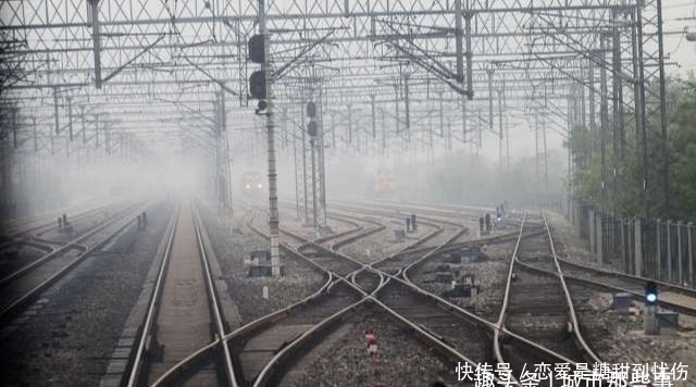 世界铁路里程排名前十的国家,我国仅排第二