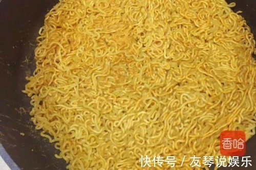 清水|别再清水煮了,方便面这样做,比蔬菜汤还营养,好妈妈必学!
