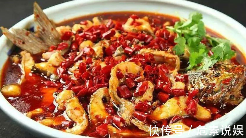 几道麻辣鲜香的家常菜,入口鲜嫩,连汤带菜拌饭吃,根本停不下筷