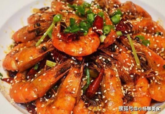 在家吃饭做几道家常菜,做法简单,营养美味,每一种都经典美味