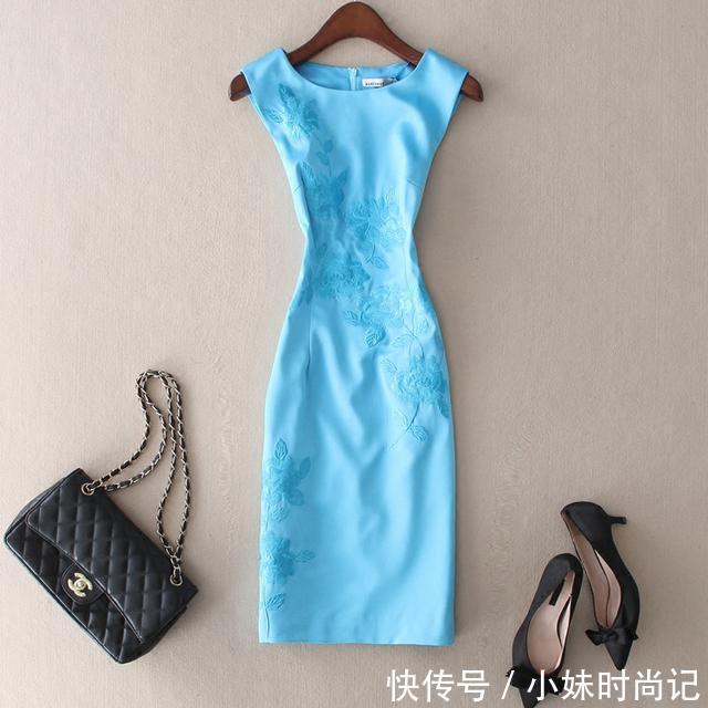 时尚|论时髦和显瘦，我只服收腰修身款裙子