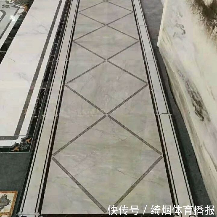 无处安放|客厅作为家的脸面,这9个设计,看上去很实用,实则“鸡肋”