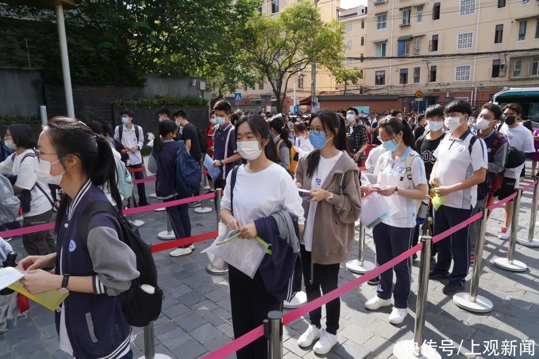 直击高考首日！普陀学子加油