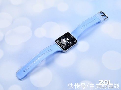 w契合冬季新配色：OPPO Watch 2冰川湖蓝图赏