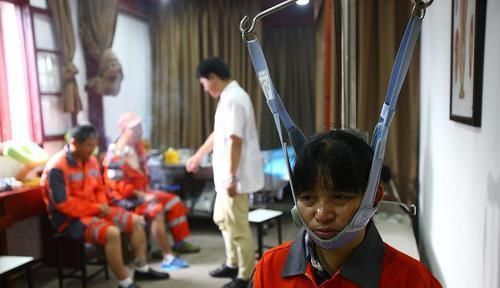 手术治疗|颈椎病很常见，但这3个危害可不小，做好2点来预防