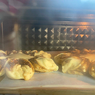 圣诞苹果肉桂雪花面包